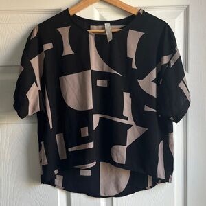 Eve Gravel Black Top with Taupe Abstract Blocks